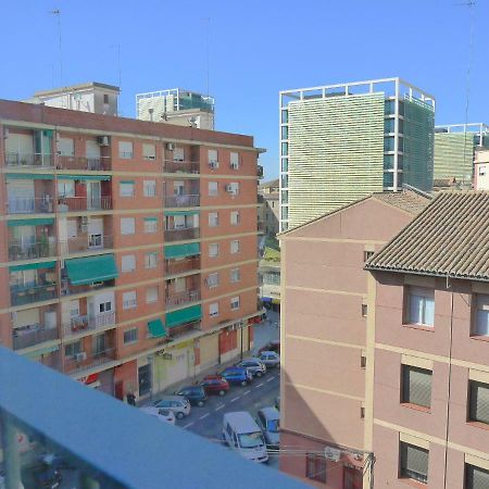 Acogedor Apartamento Βαλένθια Εξωτερικό φωτογραφία